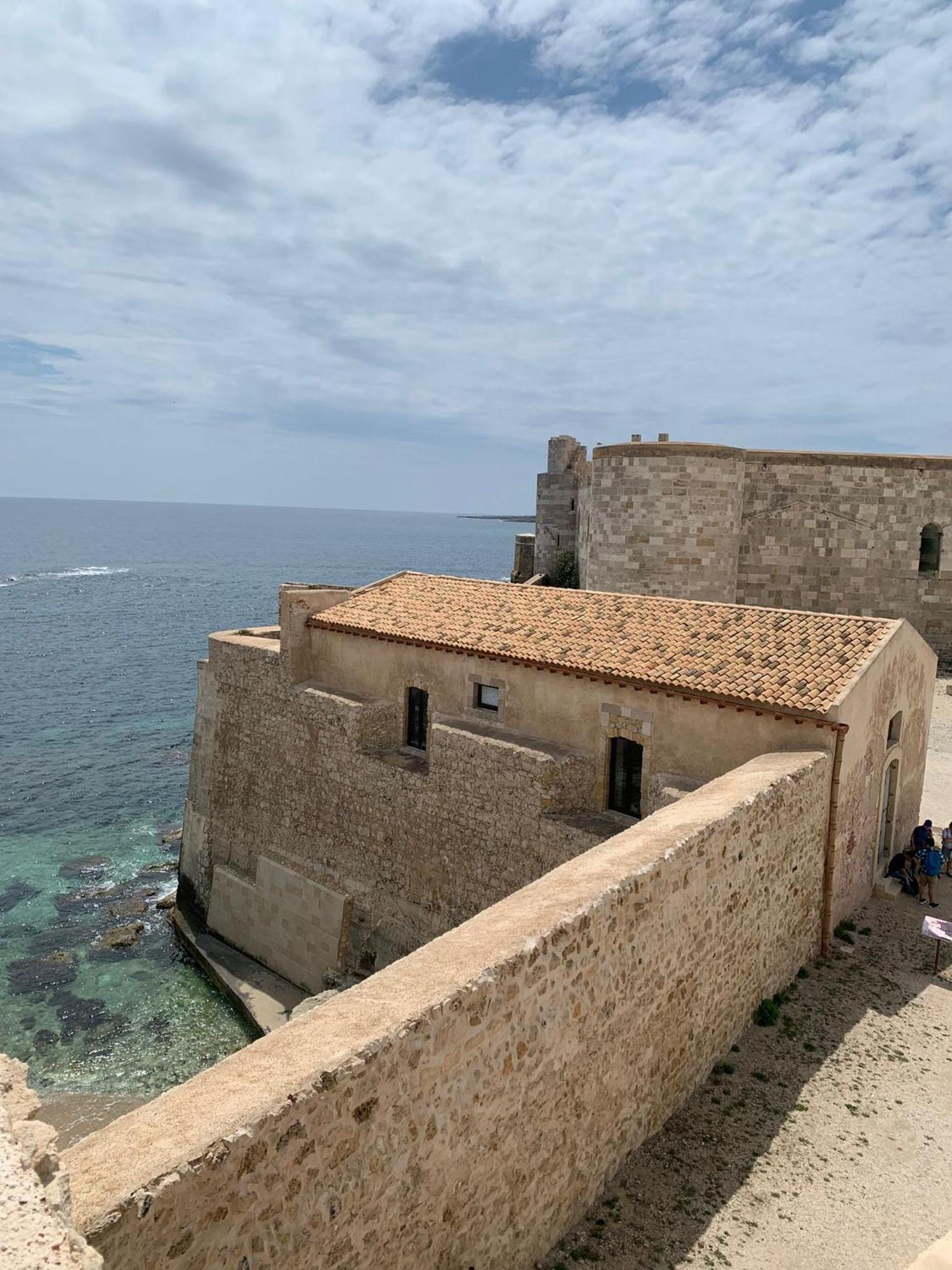 Diego'S House Aci Castello Eksteriør bilde
